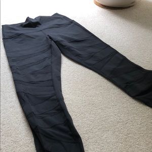 Lulu lemon wonder under hi rise leggings